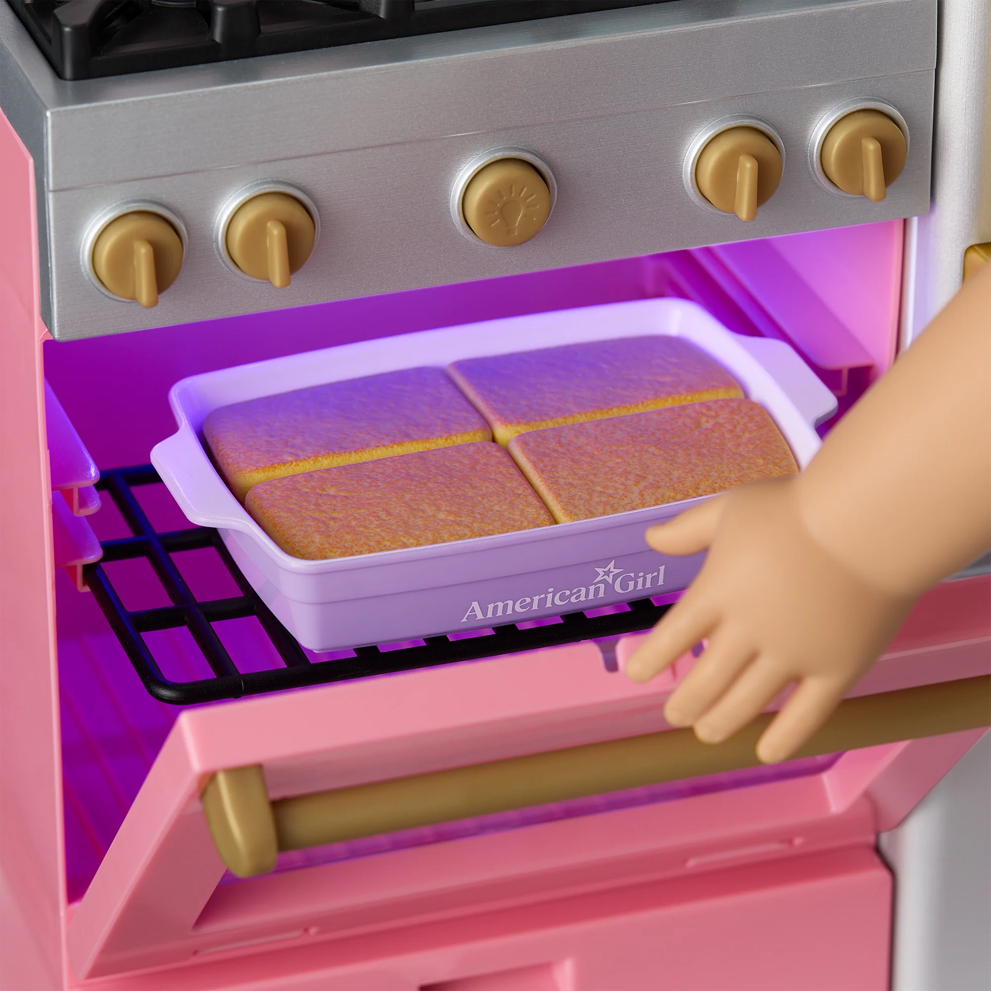 American Girl® Gourmet Kitchen for 18-inch Dolls 13 American Girl® Gourmet Kitchen for 18-inch Dolls