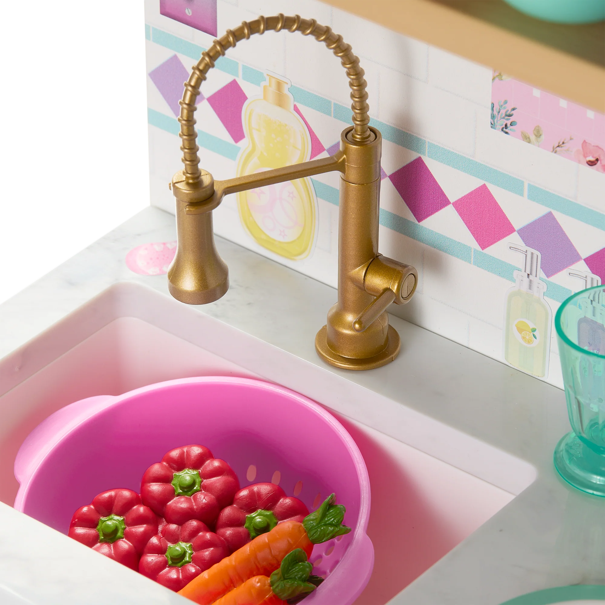 American Girl® Gourmet Kitchen for 18-inch Dolls 7 American Girl® Gourmet Kitchen for 18-inch Dolls