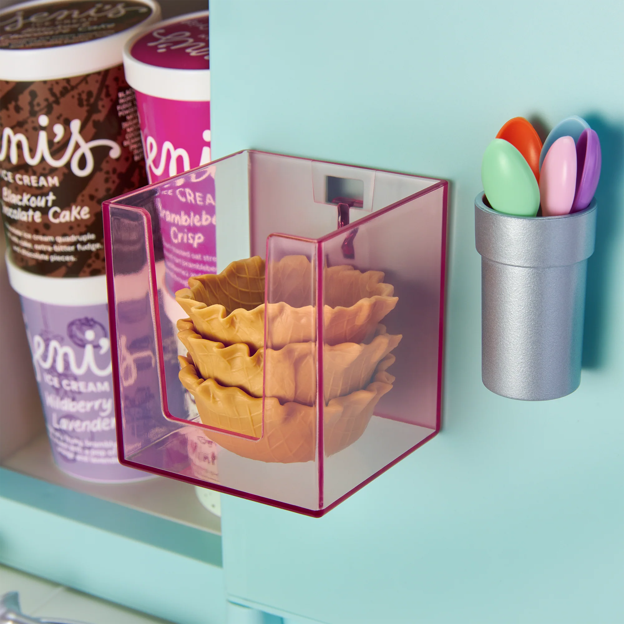 American Girl® x Jeni's Full of Flavor Ice Cream Truck for 18-inch Dolls 8 American Girl® x Jeni's Full of Flavor Ice Cream Truck for 18-inch Dolls