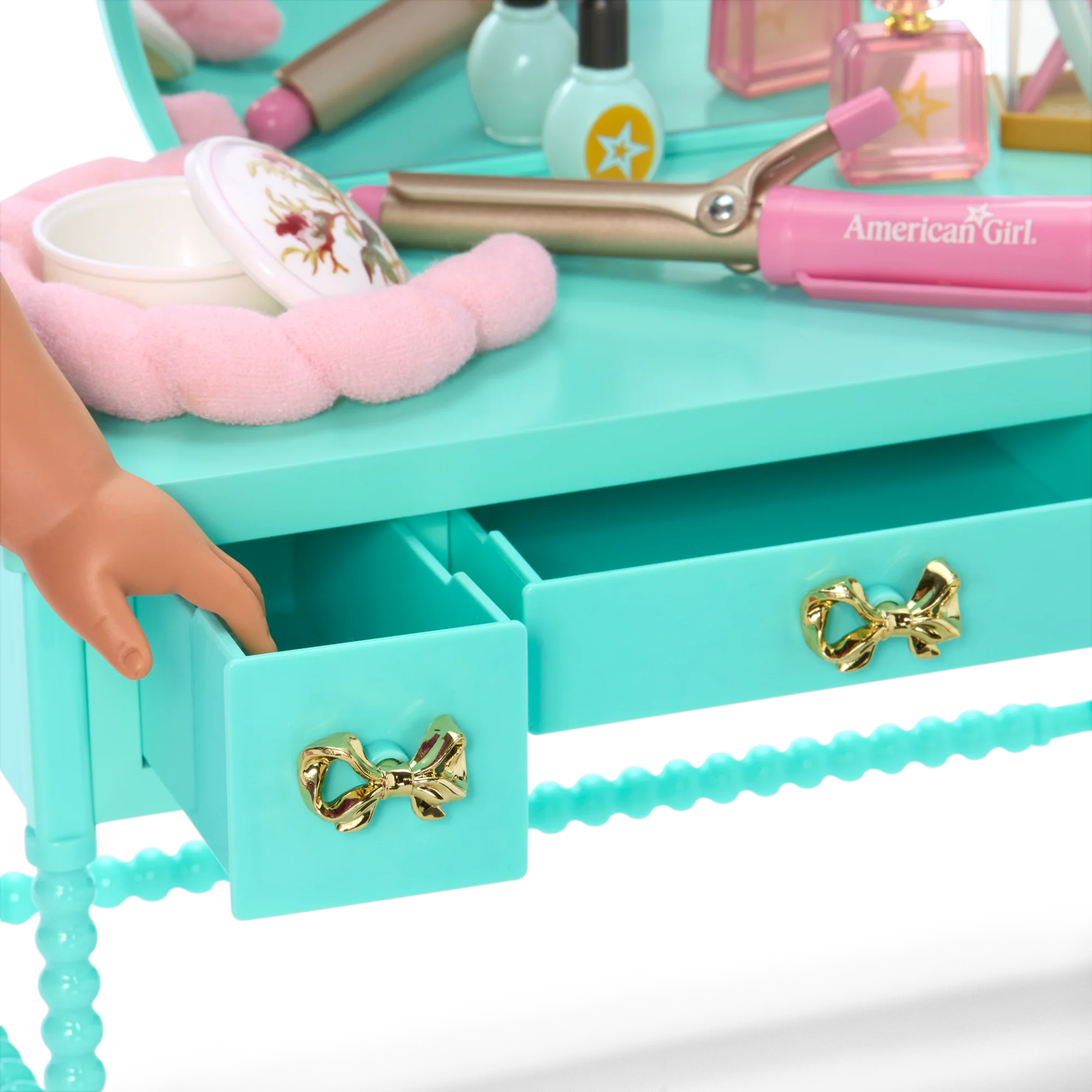 Raquel’s™ Vintage Vanity for 18-inch Dolls (Girl of the Year™ 2026) 6 Raquel’s™ Vintage Vanity for 18-inch Dolls (Girl of the Year™ 2026)