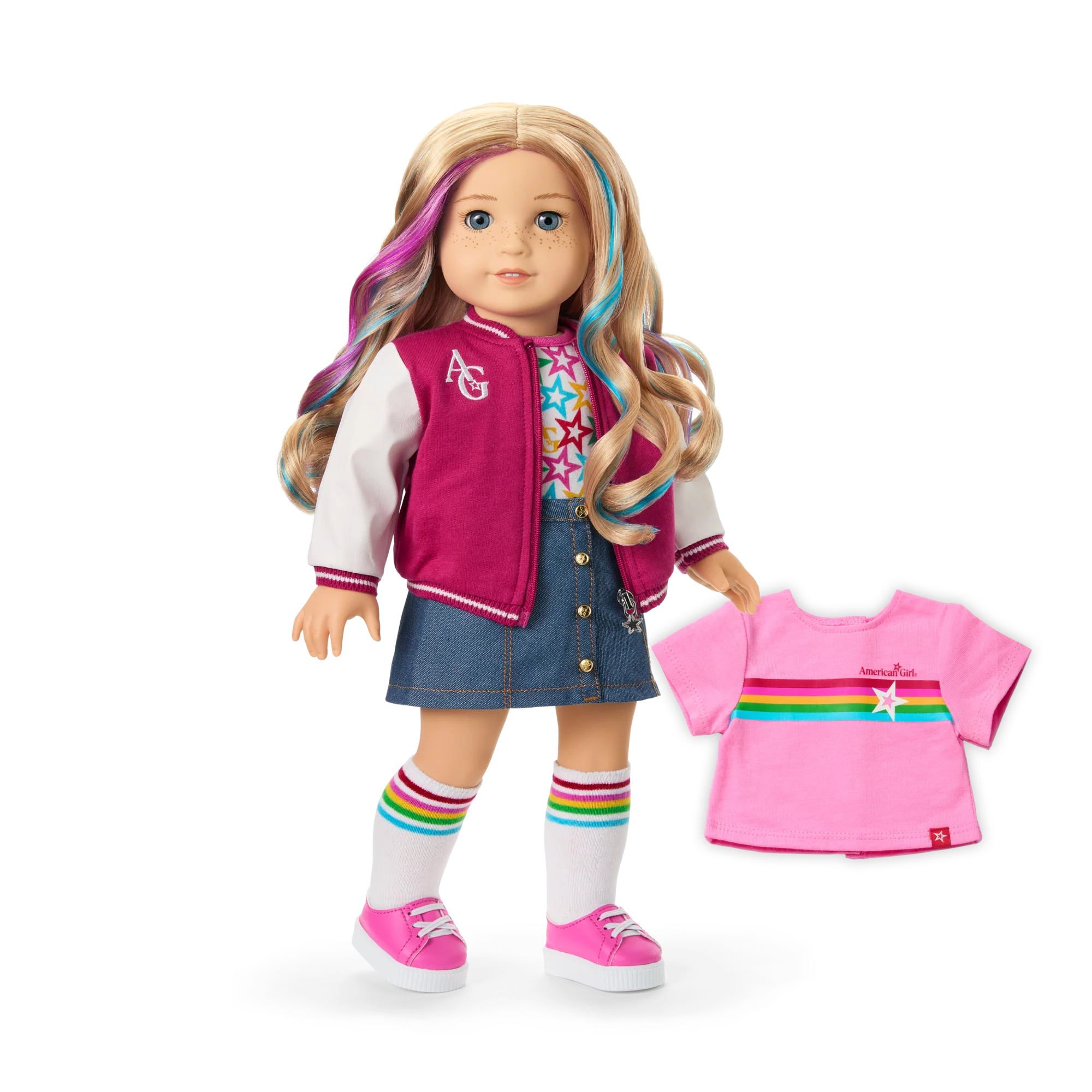 Truly Me™ 18-inch Doll #110 with wavy blonde hair