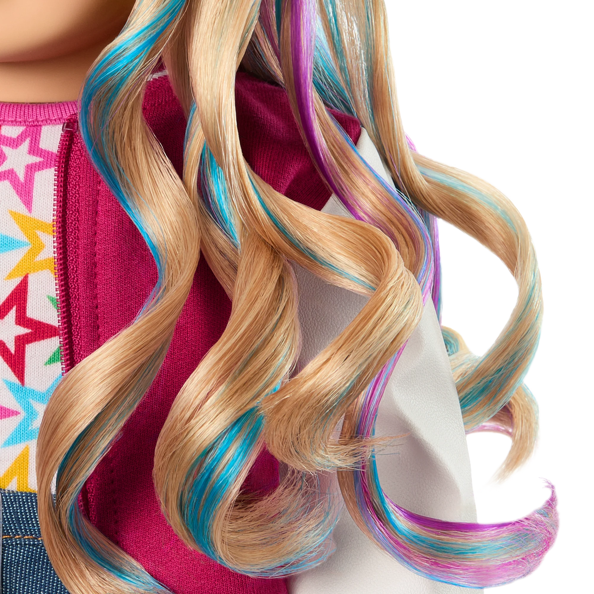 Truly Me™ 18-inch Doll #110 with wavy blonde hair 5 Truly Me™ 18-inch Doll #110 with wavy blonde hair