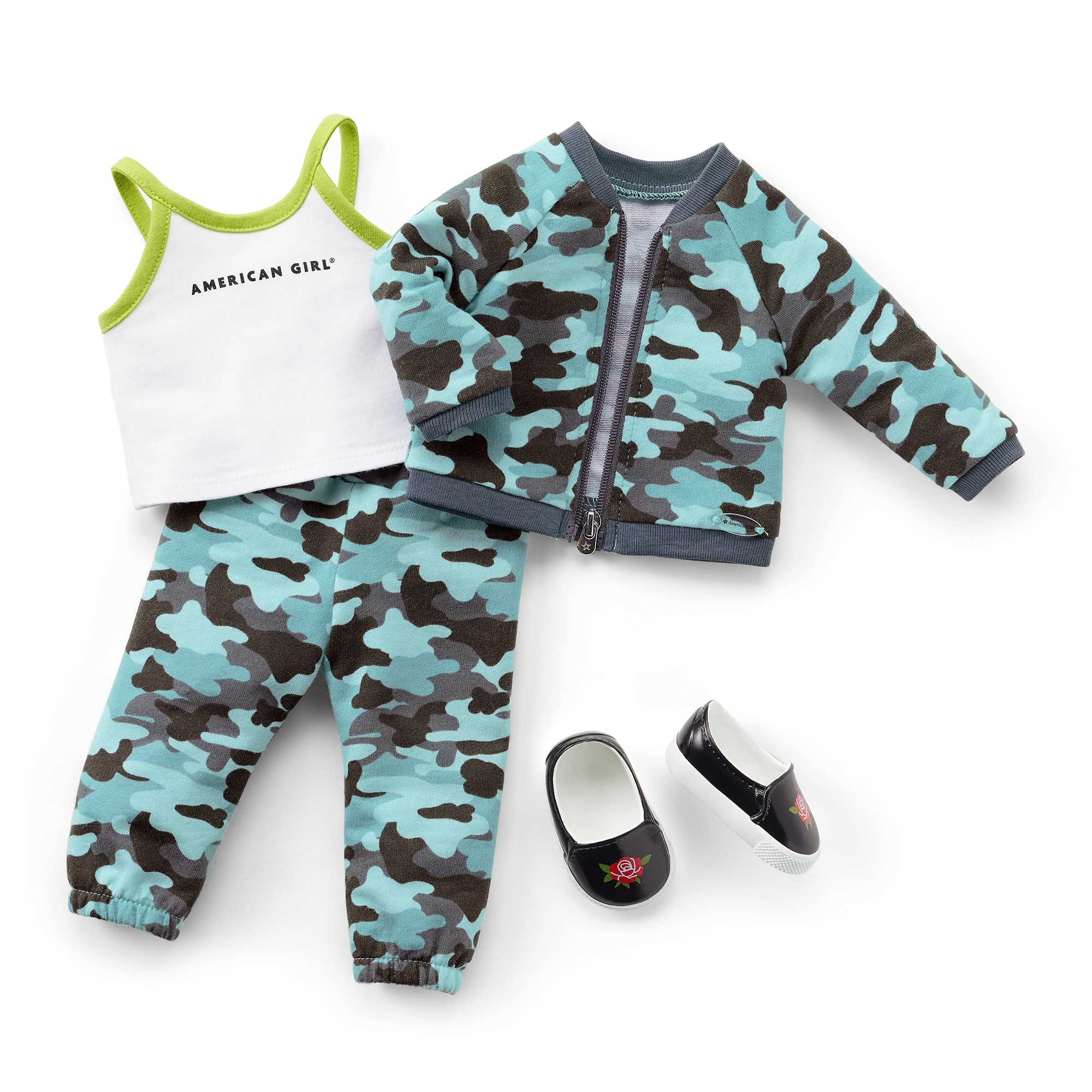 Truly Me™ Doll #89 in Cool Camo + Chic & Stylish Accessories