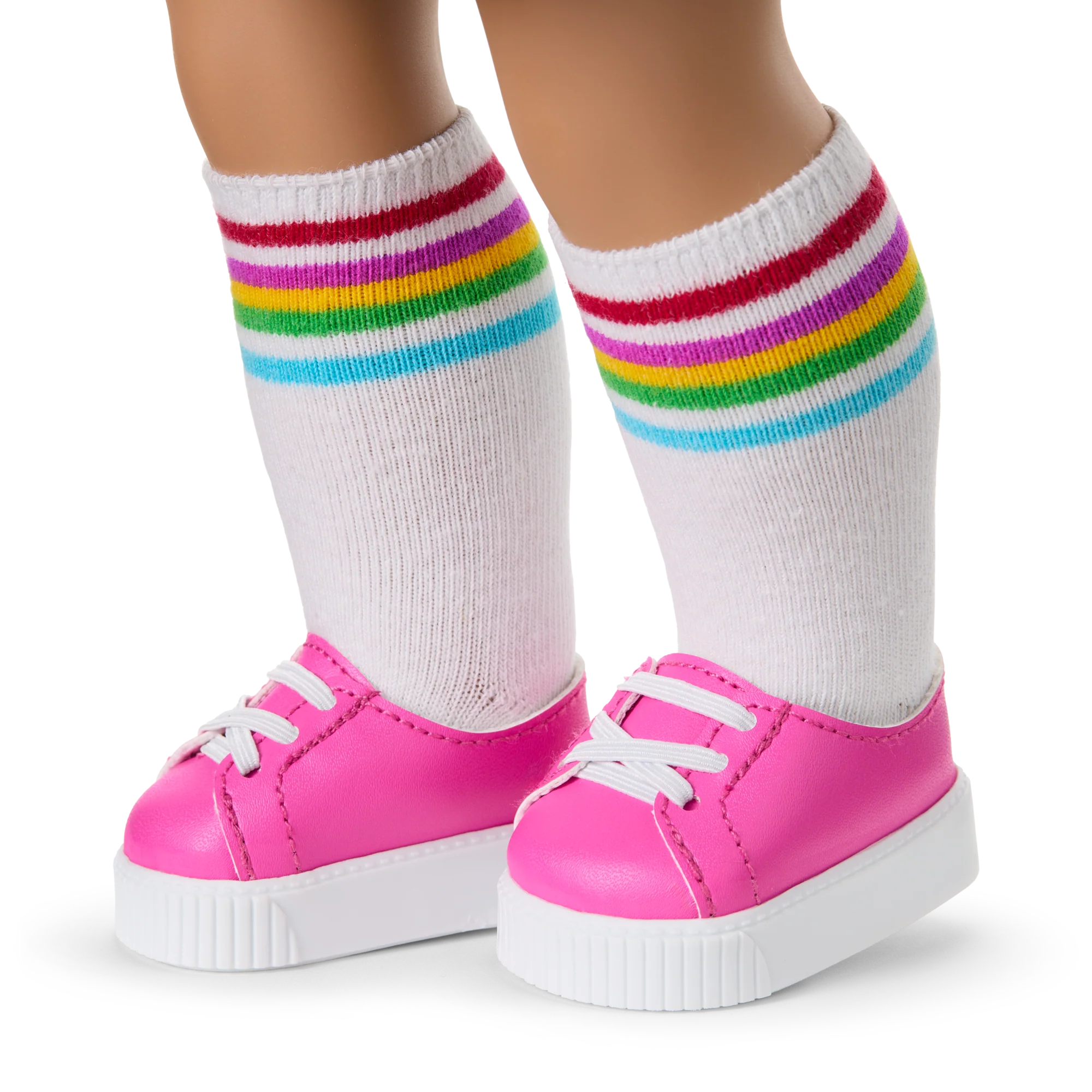 Truly Me™ 18-inch Doll #117 with wavy dark-brown hair