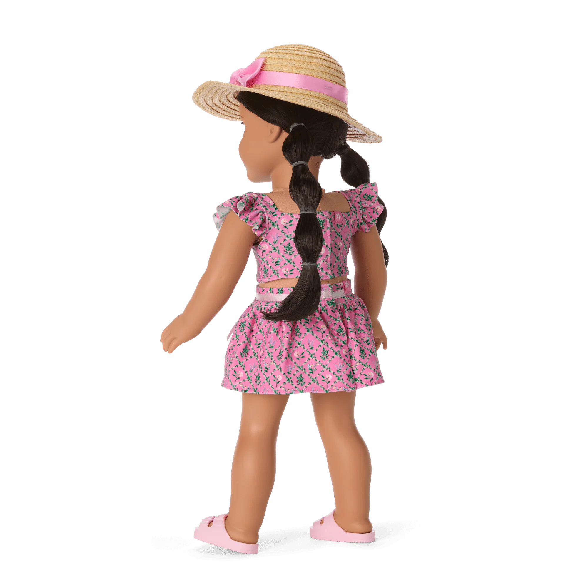 Raquel Reyes™ Gift Set (Girl of the Year™ 2026) 24 Raquel Reyes™ Gift Set (Girl of the Year™ 2026)